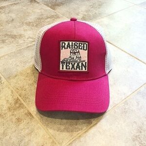 🆕 Raised Texan women’s snap back ball cap …